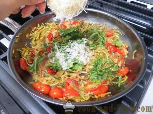 Spaghetti squash con formaggio e pomodori