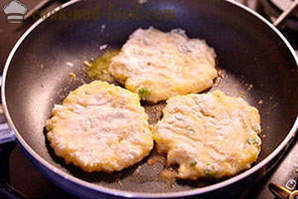 Frittelle di patate con formaggio e cipolla verde