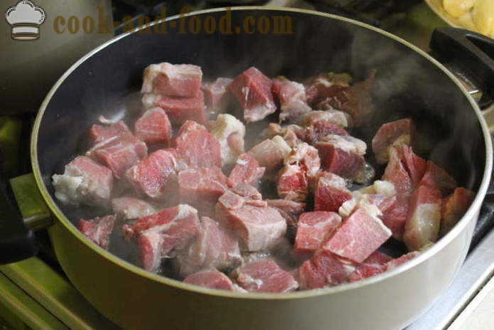 Brasato di maiale al rosmarino e pera - come cucinare un delizioso stufato di carne di maiale, passo dopo passo con le foto RECEP