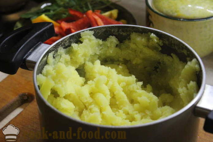 Patate, purè di patate con sedano e cipolle - come fare purè di patate con cipolla e sedano, un passo per passo ricetta foto