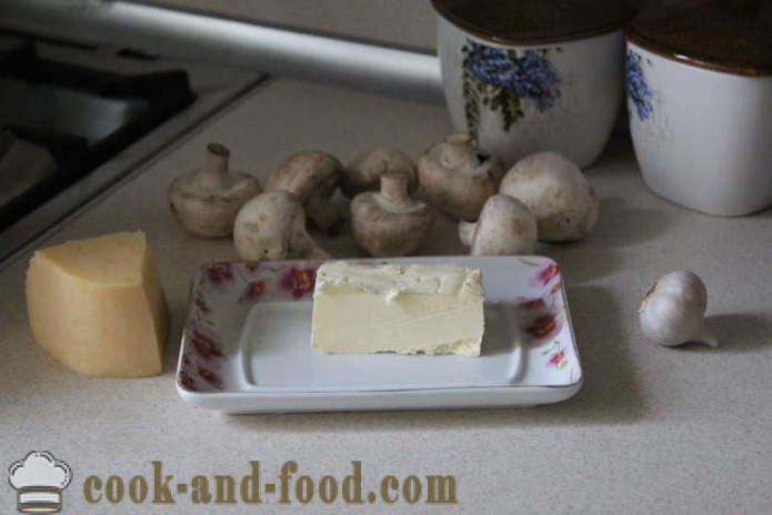 Fast food con funghi e formaggio - funghi al forno con formaggio, come nel forno, con un passo per passo ricetta foto