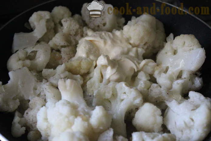 Cavolfiore Delicious con crema - come cucinare un delizioso cavolfiore in padella, con un passo per passo ricetta foto