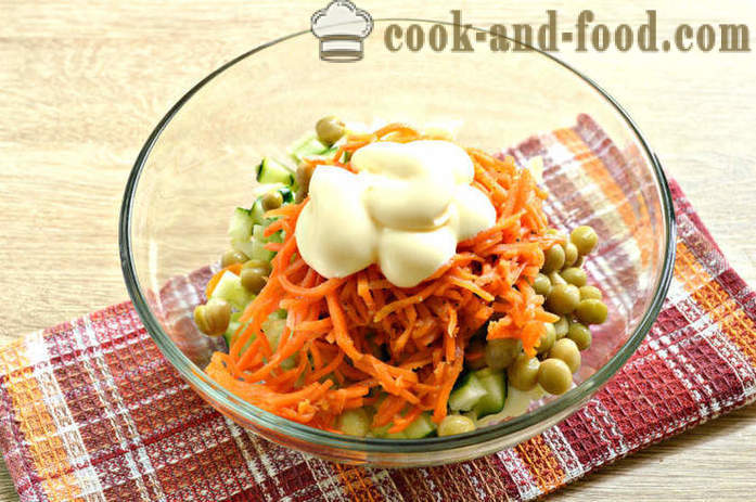 Insalata insolito con la carota in coreano - come cucinare una deliziosa insalata con carota coreano, passo dopo passo le foto delle ricette