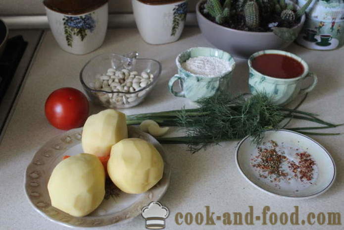 Zuppa di fagioli con polpette di carne - come cucinare la zuppa di fagioli e polpette, un passo per passo ricetta foto