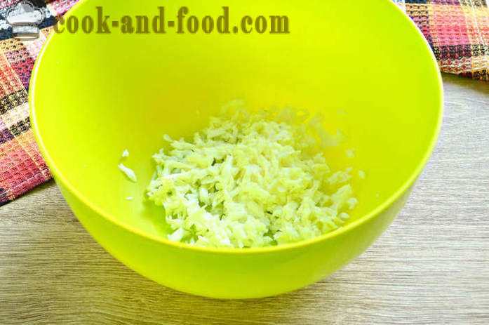 Okroshka su kvass senza patate - come fare un guazzabuglio con ravanelli e salsiccia, un passo per passo ricetta foto