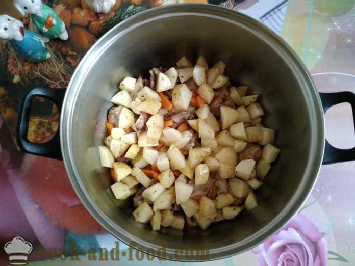 Stufato di manzo con patate e zucchine - come cucinare un delizioso stufato di verdure con zucchine, un passo per passo ricetta foto
