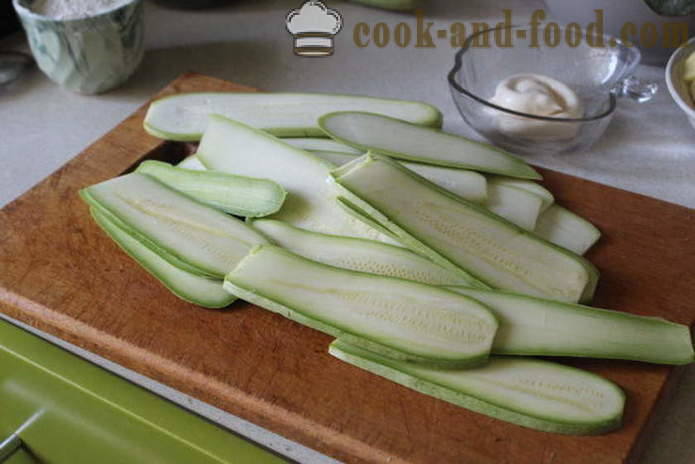 Rotoli di zucchine ripieni di - come cucinare deliziose zucchine fritte in padella, un passo per passo ricetta foto