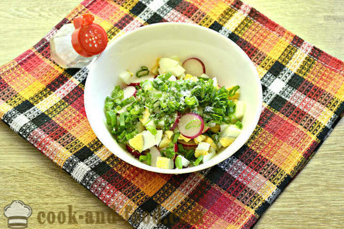 Insalata con ravanelli e rabarbaro - Come fare un'insalata di radicchio e rabarbaro, un passo per passo ricetta foto