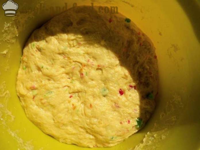 Torta allo zafferano con proteine ​​a velo - come cucinare una torta con glassa, un passo per passo ricetta foto