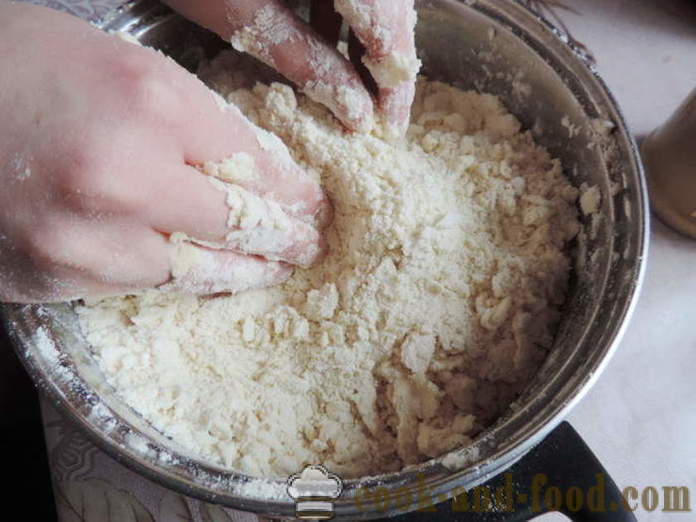 Breve pasta sfoglia pasta lievitata - come cucinare biscotti di pasta pasta lievitata in fretta, passo dopo passo ricetta foto