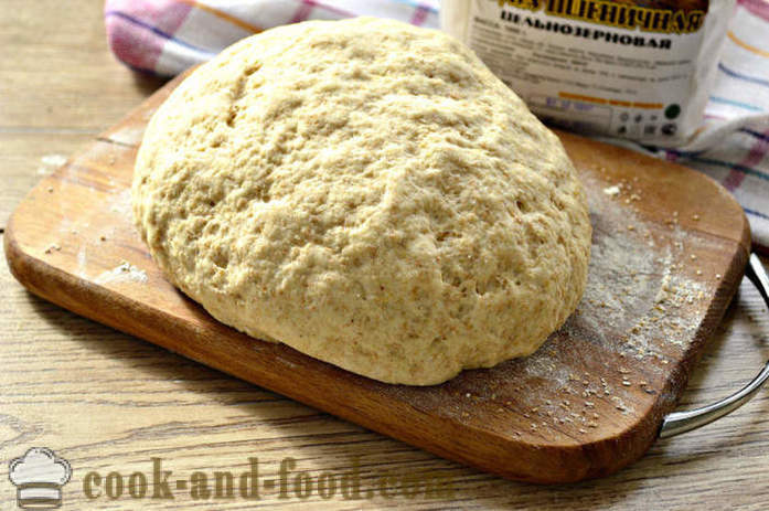 La pasta è delizioso per dolci e torte nel forno - Come fare una pasta lievitata di farina di grano integrale, ricetta poshagovіy con una foto