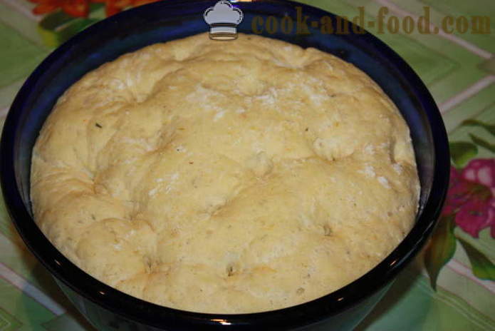 Pane integrale con semi di girasole da una zucca - come fare il pane di farina di grano intero in forno, con un passo per passo ricetta foto