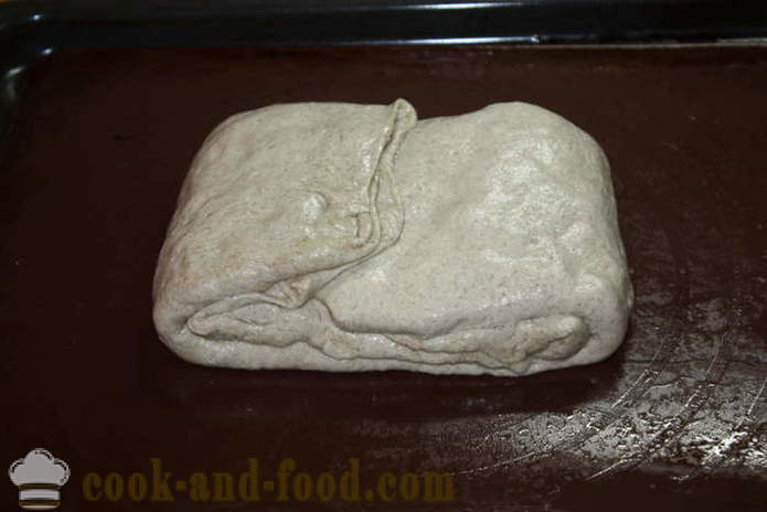 Pane integrale con semi di girasole da una zucca - come fare il pane di farina di grano intero in forno, con un passo per passo ricetta foto