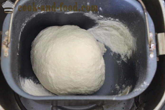 Pane bianco latte nella macchina del pane - come cuocere il pane nel latte, un passo per passo ricetta foto