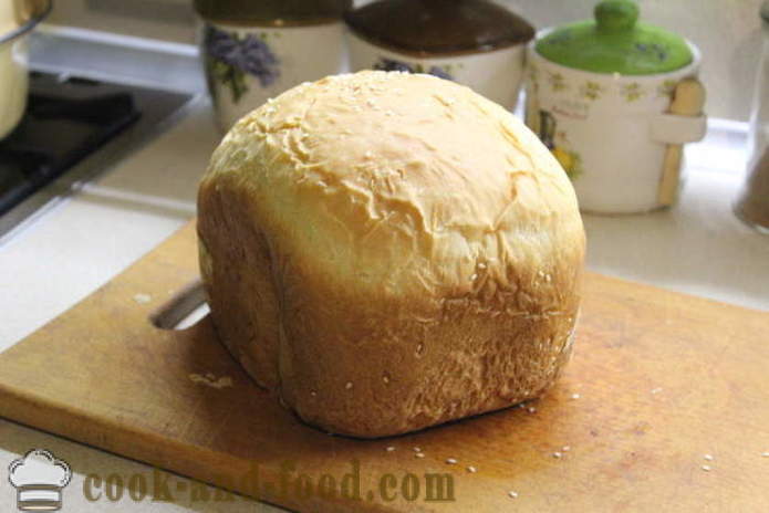 Pane bianco latte nella macchina del pane - come cuocere il pane nel latte, un passo per passo ricetta foto