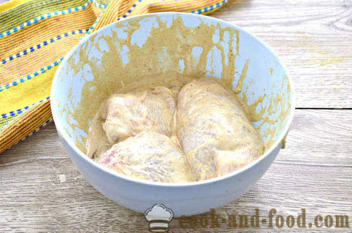 Cosce di pollo cotto nel forno - come cucinare le cosce di pollo in un manicotto con una crosta, un passo per passo ricetta foto