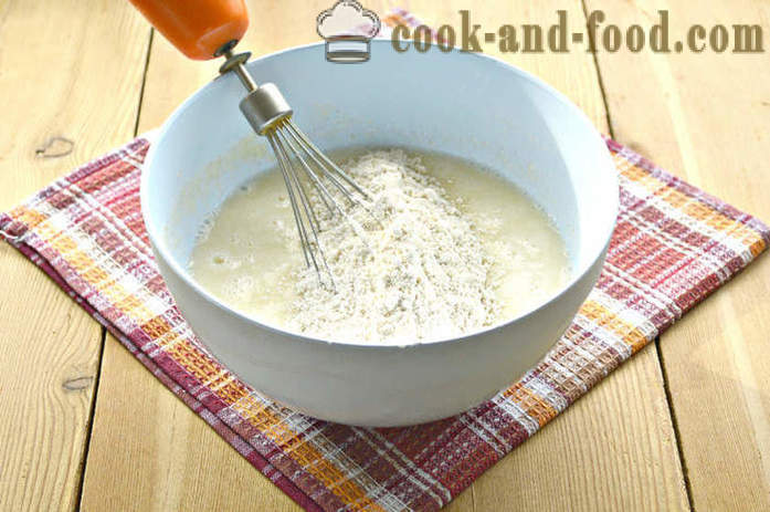 Pie-manna in acqua con le uova - Come fare la manna in acqua nel forno, con un passo per passo ricetta foto