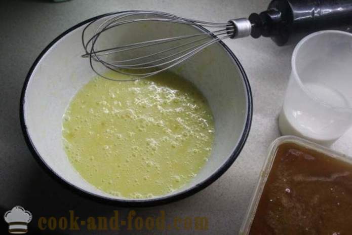 Torta di miele semplice con zenzero - come cucinare una torta con miele e zenzero in forno, con un passo per passo ricetta foto