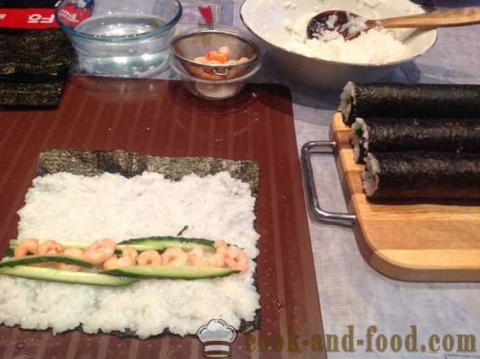 Condimenti deliziosi e semplici per il sushi - come fare il sushi in casa, passo dopo passo ricetta foto
