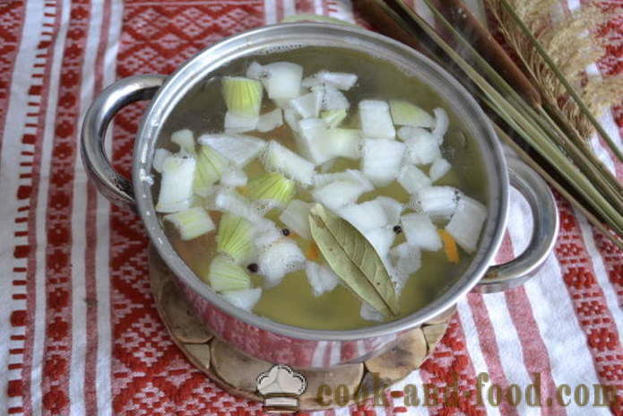 Zuppa di verdura con carne affumicata - come cucinare zuppa di verdure, un passo per passo ricetta foto