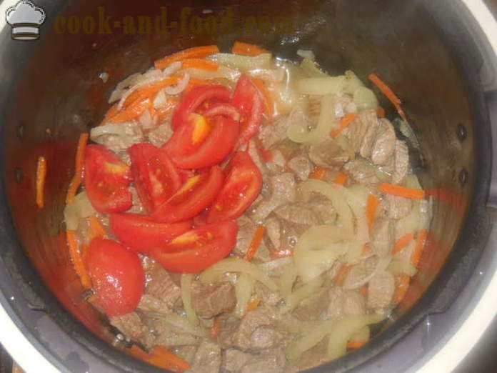 Bulgur porridge di grano con carne e verdure - come cucinare bulgur in multivarka, passo dopo passo ricetta foto