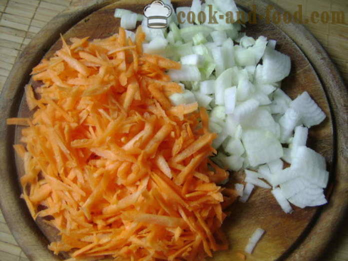 Casseruola di cavoli e zucchine - come fare una casseruola di zucchine e cavolo nel forno, con un passo per passo ricetta foto