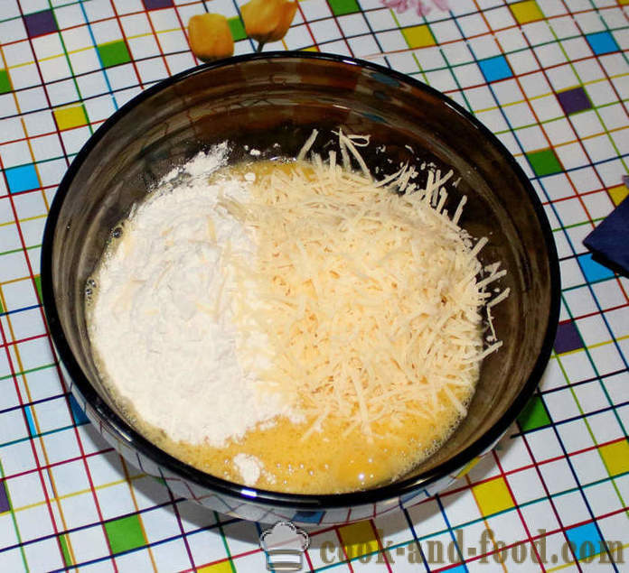 Pastella cheesecake semplice per il pesce, costolette, pollo, cavolfiore o zucchine - come fare la pastella formaggio, con un passo per passo ricetta foto