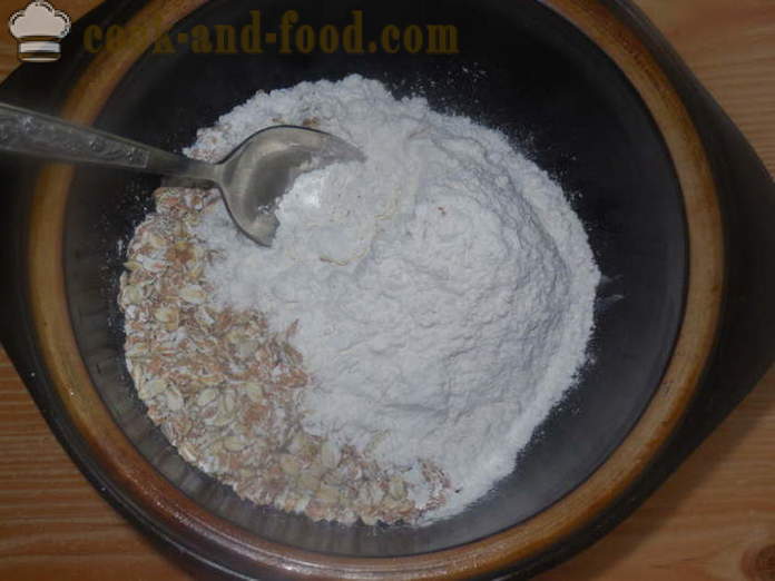 Pane fatto in casa con i fiocchi di avena in acqua - come cuocere il pane di farina d'avena in forno, con un passo per passo ricetta foto