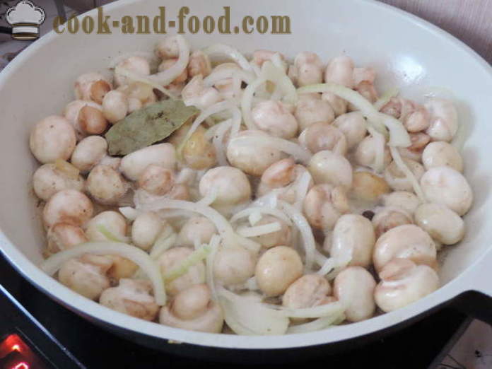Funghi Pickle rapidamente - come cucinare funghi marinati in casa, passo dopo passo le foto delle ricette