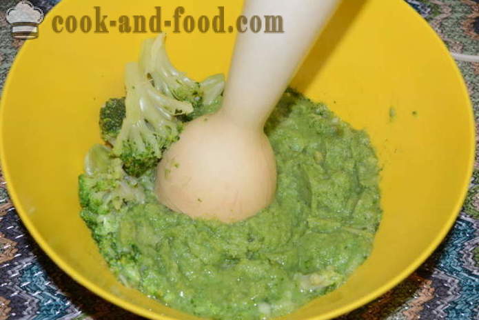 Purea di verdura da broccolo congelato - come cucinare purea di broccoli, un passo per passo ricetta foto