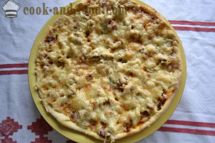 Pizza soffice e sottile senza lievito nel forno - come preparare la pizza non lievitata in casa, passo dopo passo ricetta foto