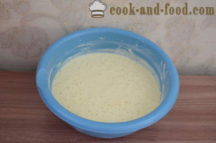Torta rapida sul kefir senza riempire - come preparare la torta in gelatina con kefir in forno, con un passo per passo ricetta foto