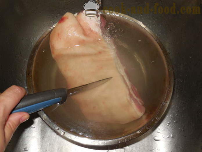 Podcherevka maiale bollito rimboccarsi la manica - come cucinare un delizioso pezzo di peritoneo di maiale, un passo per passo ricetta foto