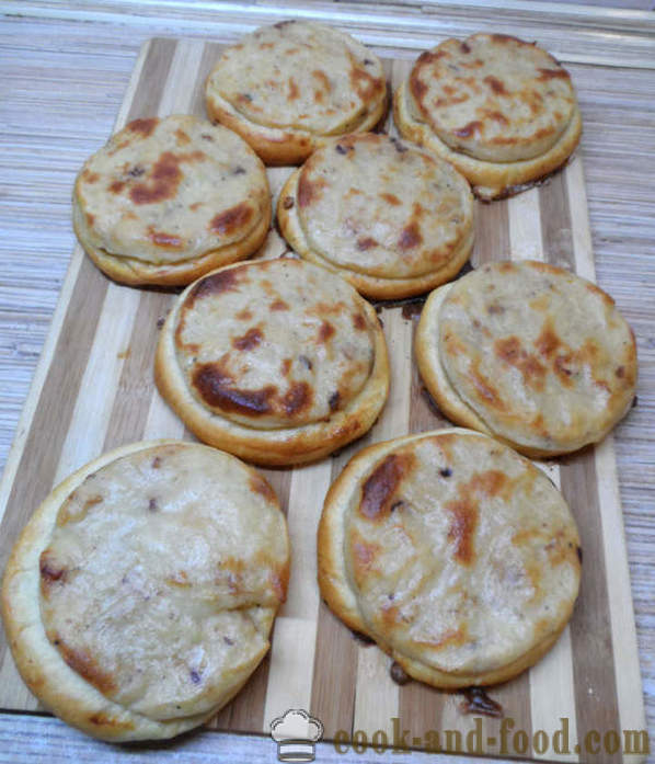 Shangi deliziose patate da pasta lievitata - Shangi Come cucinare con patate al forno, con un passo per passo ricetta foto