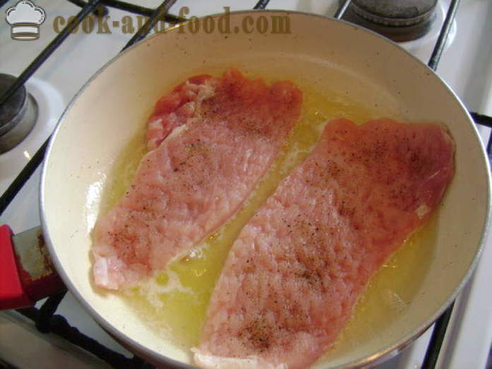 Carne di maiale con cipolle scaloppa - come cucinare Scaloppa di maiale, con un passo per passo ricetta foto
