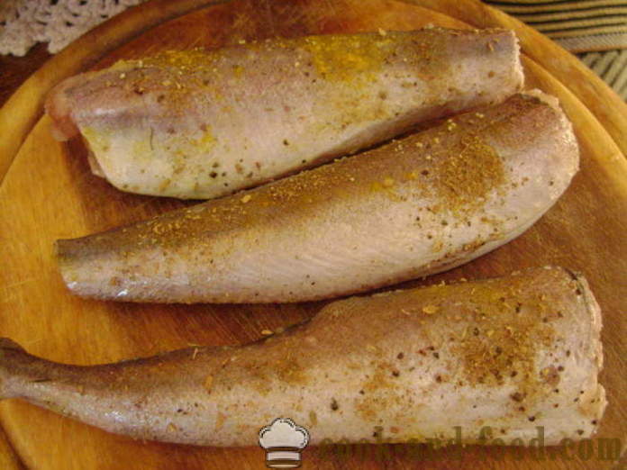 Pesce casseruola - come cucinare casseruola di pesce al forno, con un passo per passo ricetta foto