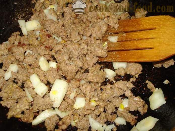 Pasta nautico con carne macinata - come cucinare la pasta nautico con carne macinata, un passo per passo ricetta foto