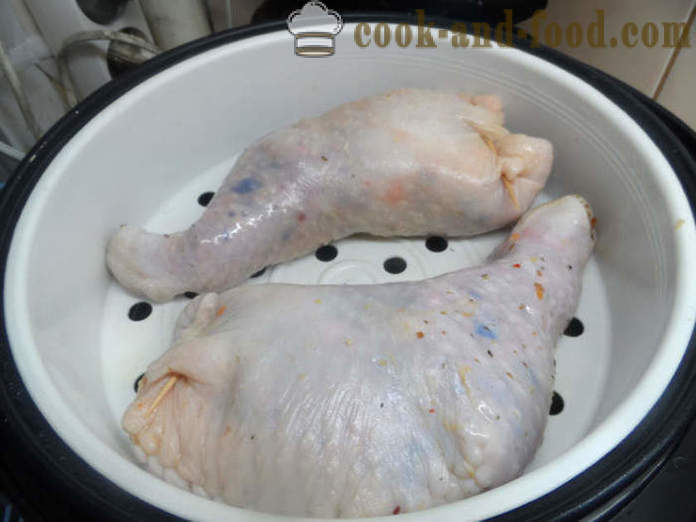 Cosce di pollo ripiene - come cucinare cosce di pollo ripiene, passo dopo passo le foto delle ricette