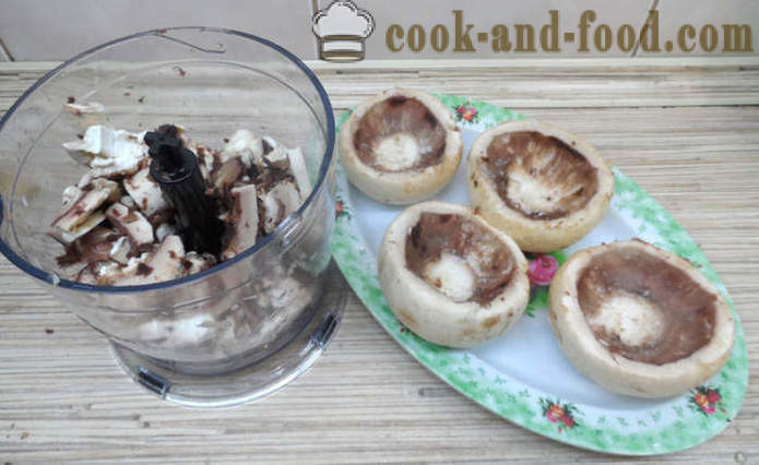 Funghi ripieni di prosciutto e formaggio - come preparare i funghi ripieni al forno, con un passo per passo ricetta foto