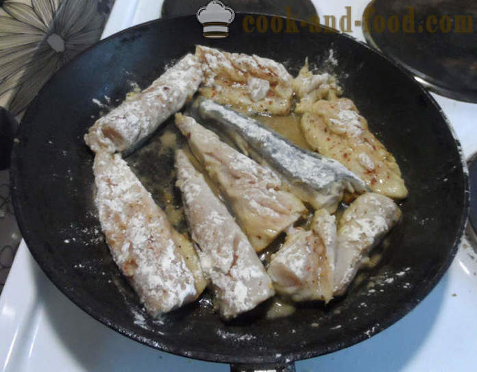 Sgombro fritto in salsa teriyaki in una padella - come cucinare deliziosi fritto sgombro, passo dopo passo ricetta foto