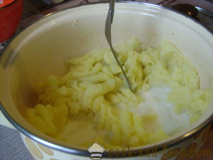 Purè di patate con latte - come cucinare purè di patate, un passo per passo ricetta foto