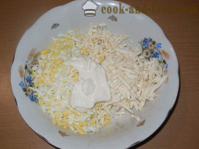 Raffaello insalata di bastoncini di granchio - come cucinare granchio Raffaello, un passo per passo ricetta foto