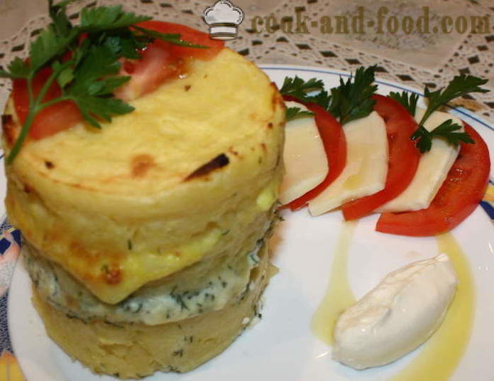 Patate layer al forno con formaggio al forno - come le patate al forno con formaggio al forno, con un passo per passo ricetta foto