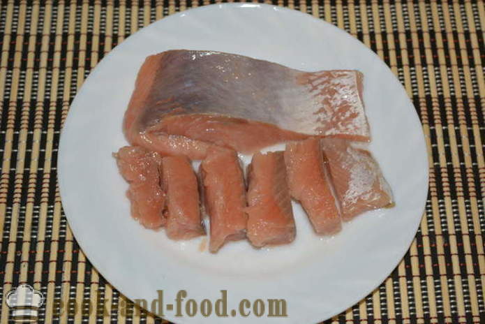 Rosa Salmone salato come il salmone dell'Atlantico - entrambi deliziosi sottaceto rosa salmone a casa, passo dopo passo ricetta foto