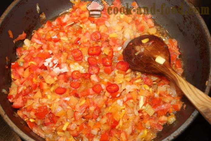 Polpette con riso e salsa - come cucinare polpette con salsa e verdure, con un passo per passo ricetta foto