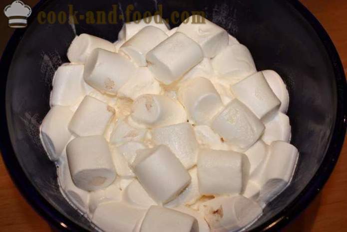 Inizio mastice di marshmallow con le mani - come fare una pasta di masticare marshmallow a casa, passo dopo passo ricetta foto
