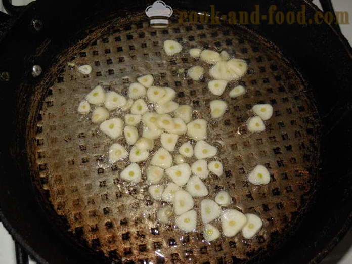 Dietetico minestra di brodo di tacchino con verdure - come cucinare una deliziosa zuppa di tacchino, un passo per passo ricetta foto