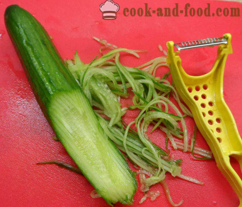 Una deliziosa insalata con Funchoza e verdure - come preparare un Funchoza insalata a casa, passo dopo passo le foto delle ricette