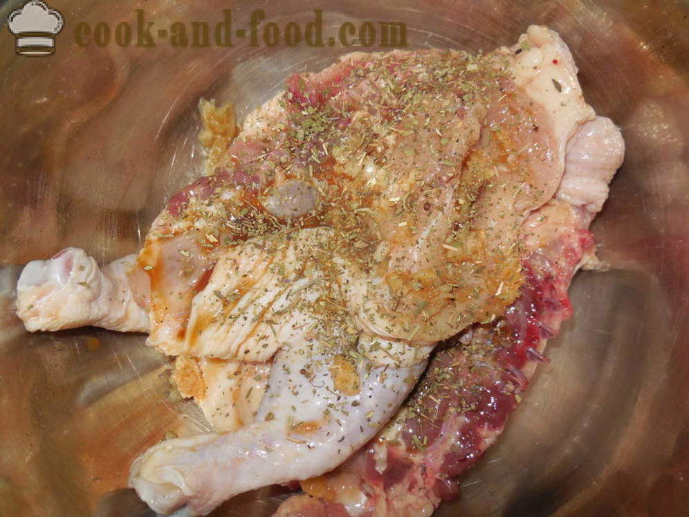 Pollo multivarka tabacco - come cucinare un pollo nel tabacco multivarka-fornello, un passo per passo ricetta foto