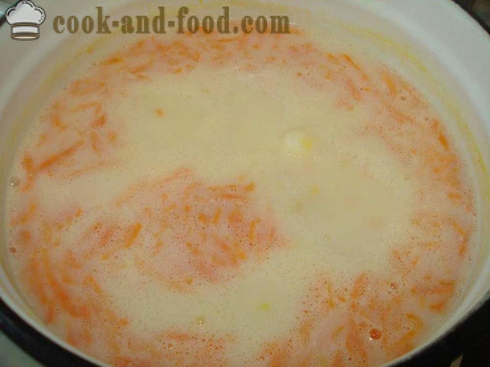 Zuppa di piselli con pollo e crostini di pane - come cucinare zuppa di piselli con pollo e formaggio fuso, un passo per passo ricetta foto